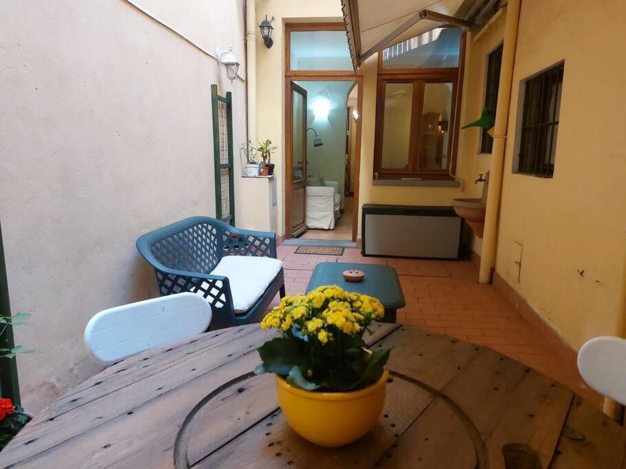 Laura Apartment In The Heart Of Firenze Esterno foto
